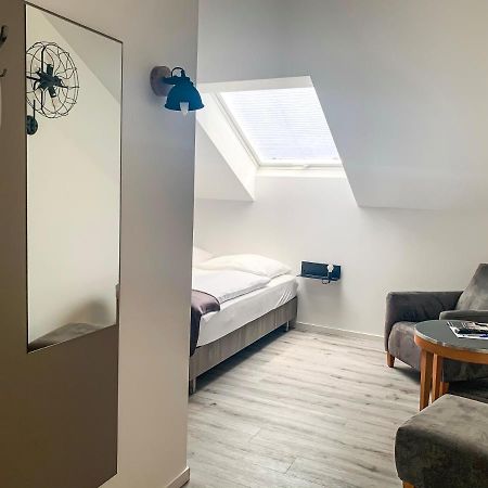 Prima Inn Unterkunft Direkt Ueber Der "Bar Am Minimax" Neuruppin Zewnętrze zdjęcie