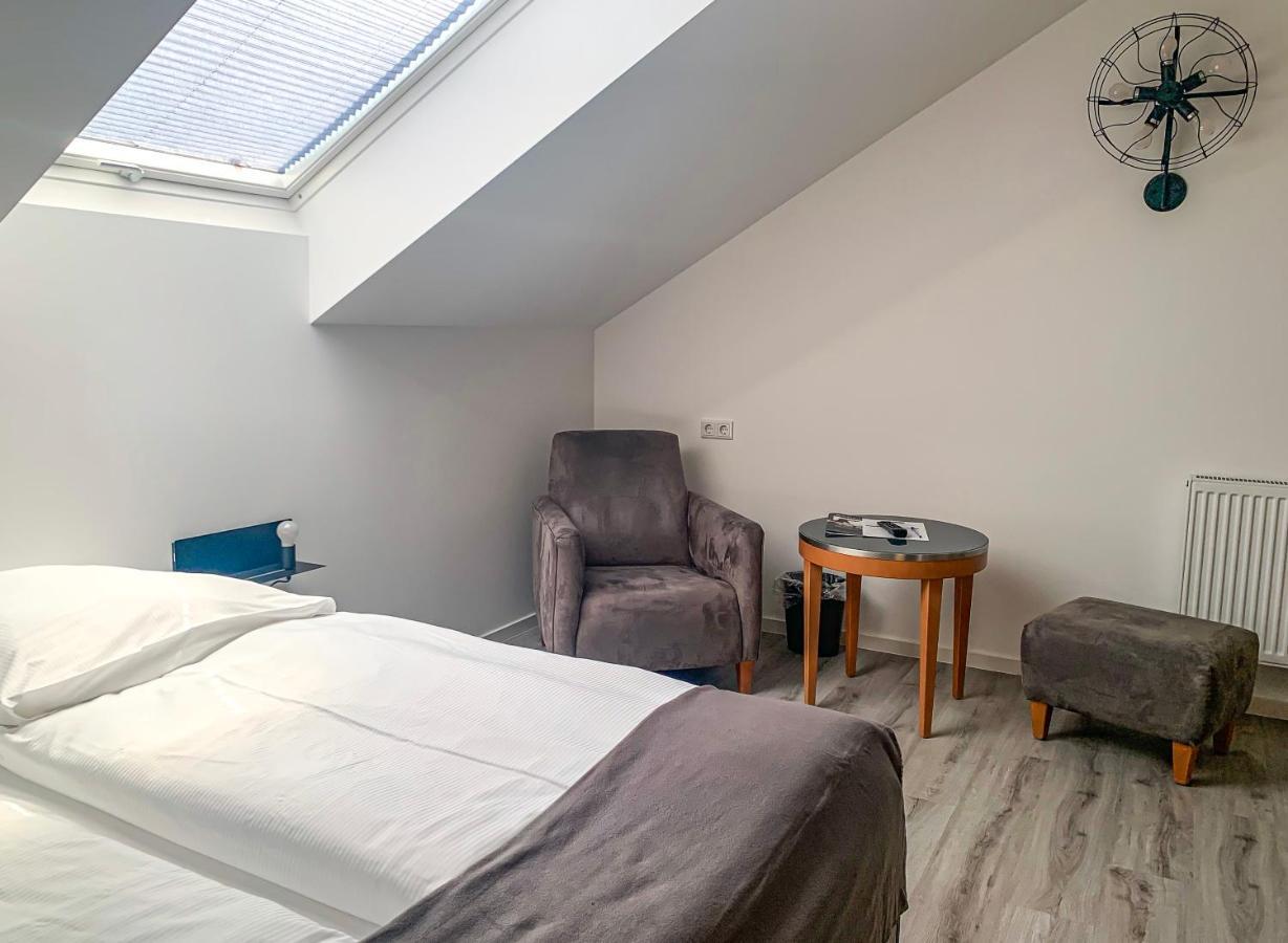 Prima Inn Unterkunft Direkt Ueber Der "Bar Am Minimax" Neuruppin Zewnętrze zdjęcie